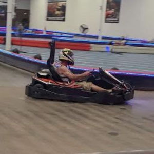 Meet your Posher, Cameron